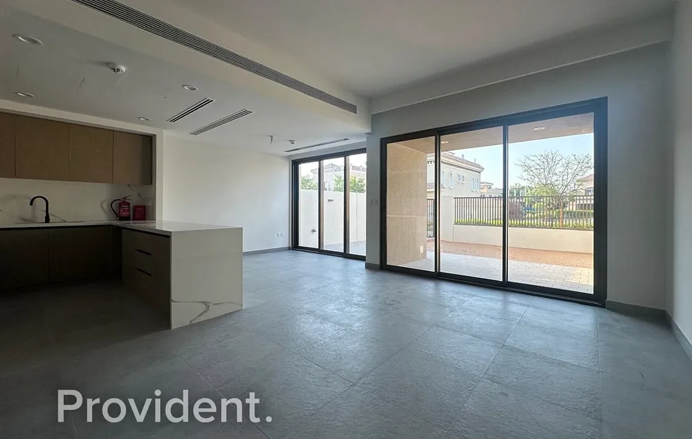 Villa - Provident Estate