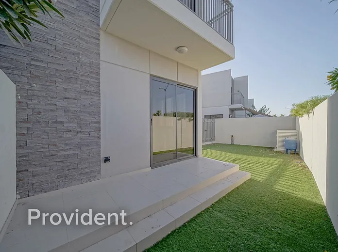 Villa - Provident Estate