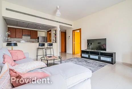 Apartment - Provident Estate