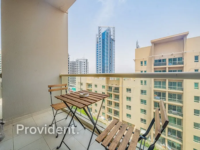 Apartment - Provident Estate