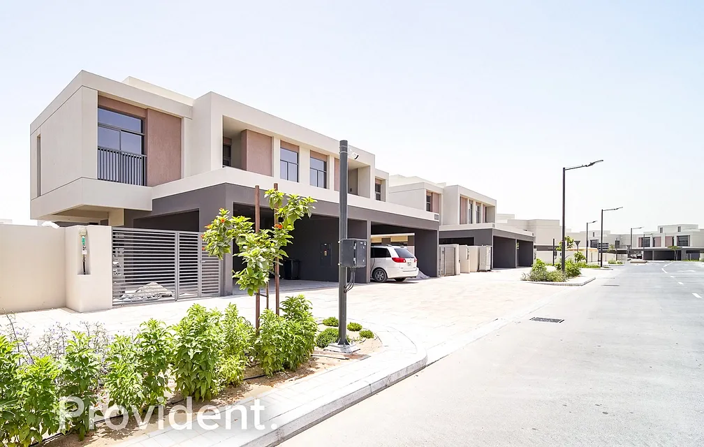 Villa - Provident Estate