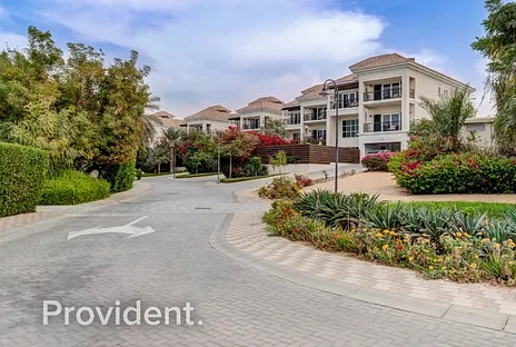 Villa - Provident Estate