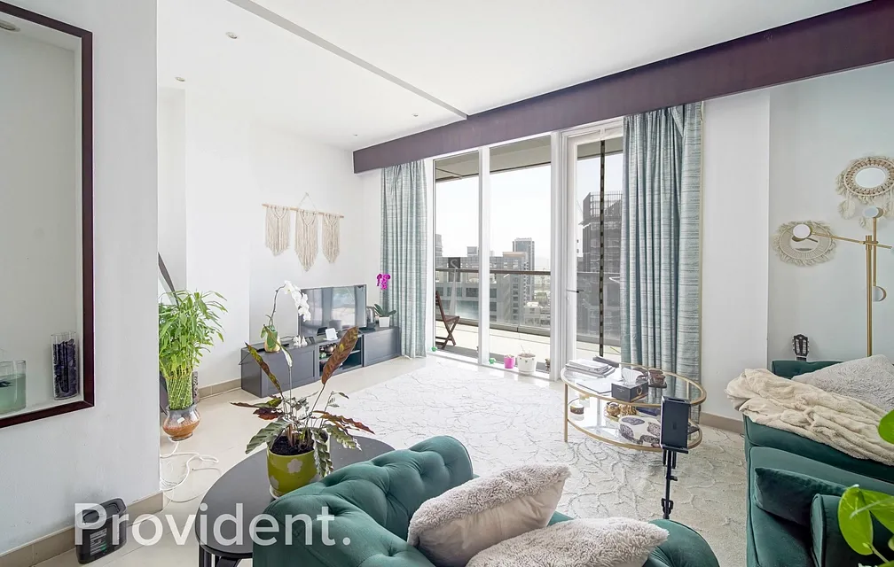 Apartment - Provident Estate