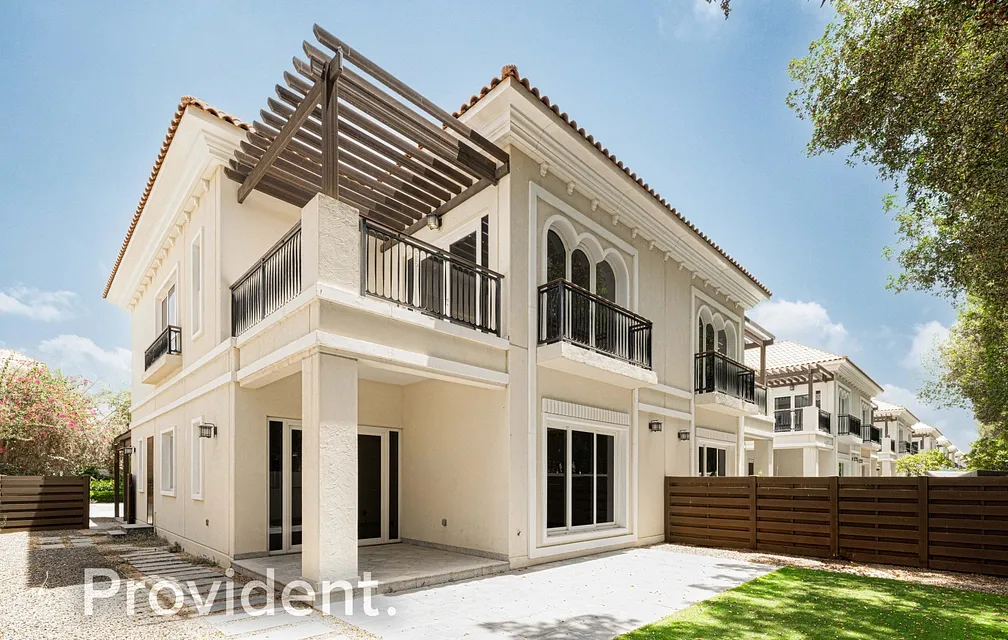 Villa - Provident Estate