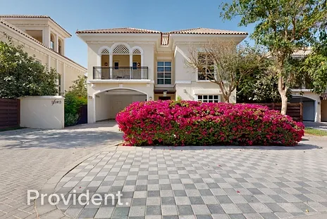 Villa - Provident Estate