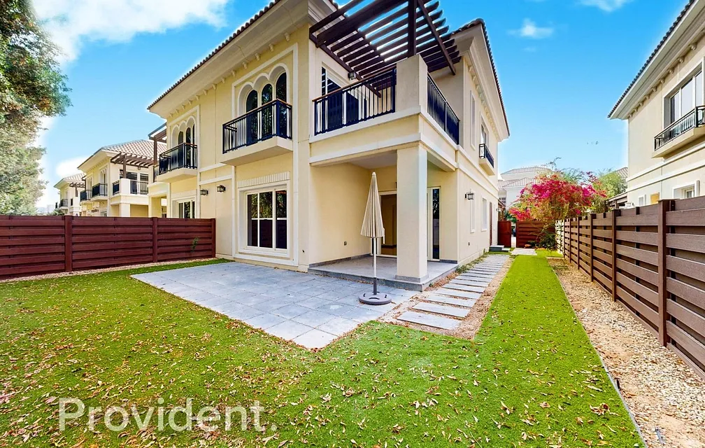 Villa - Provident Estate