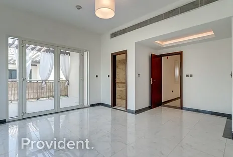 Villa - Provident Estate