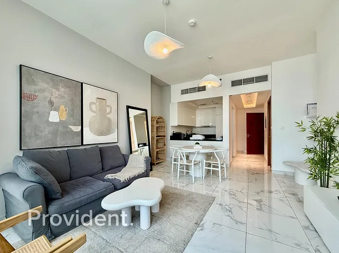 Apartment - Provident Estate
