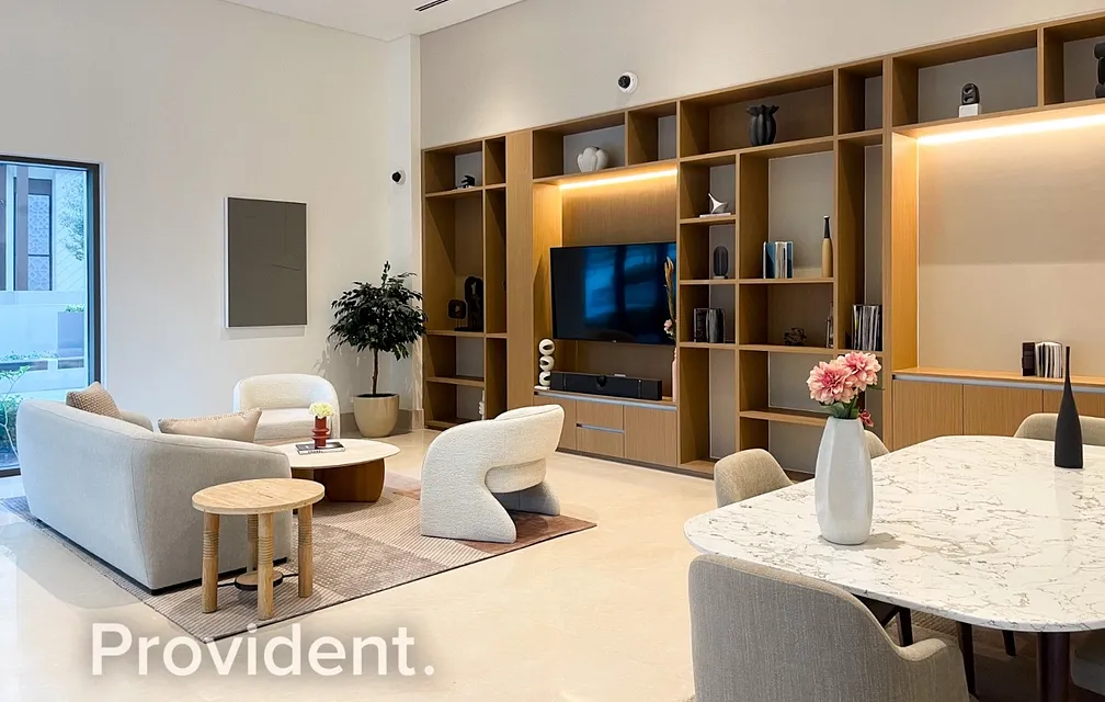 Apartment - Provident Estate