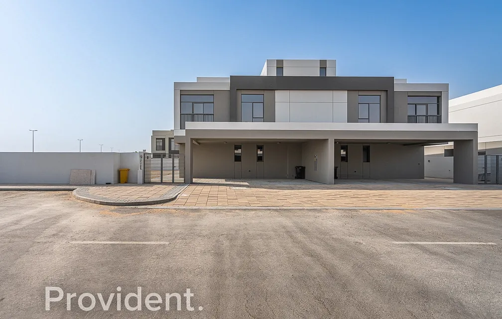 Villa - Provident Estate