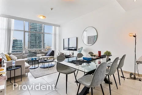 Apartment - Provident Estate