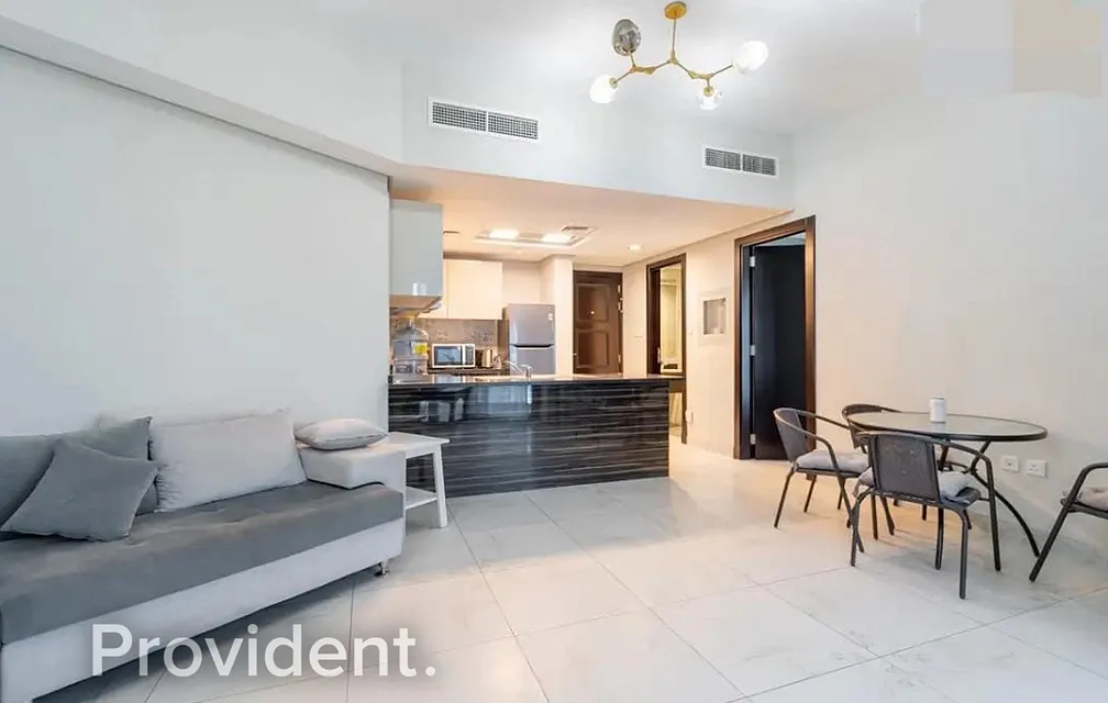 Apartment - Provident Estate