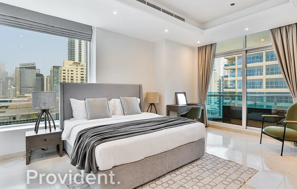 Apartment - Provident Estate