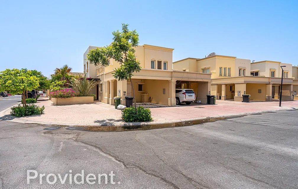 Villa - Provident Estate