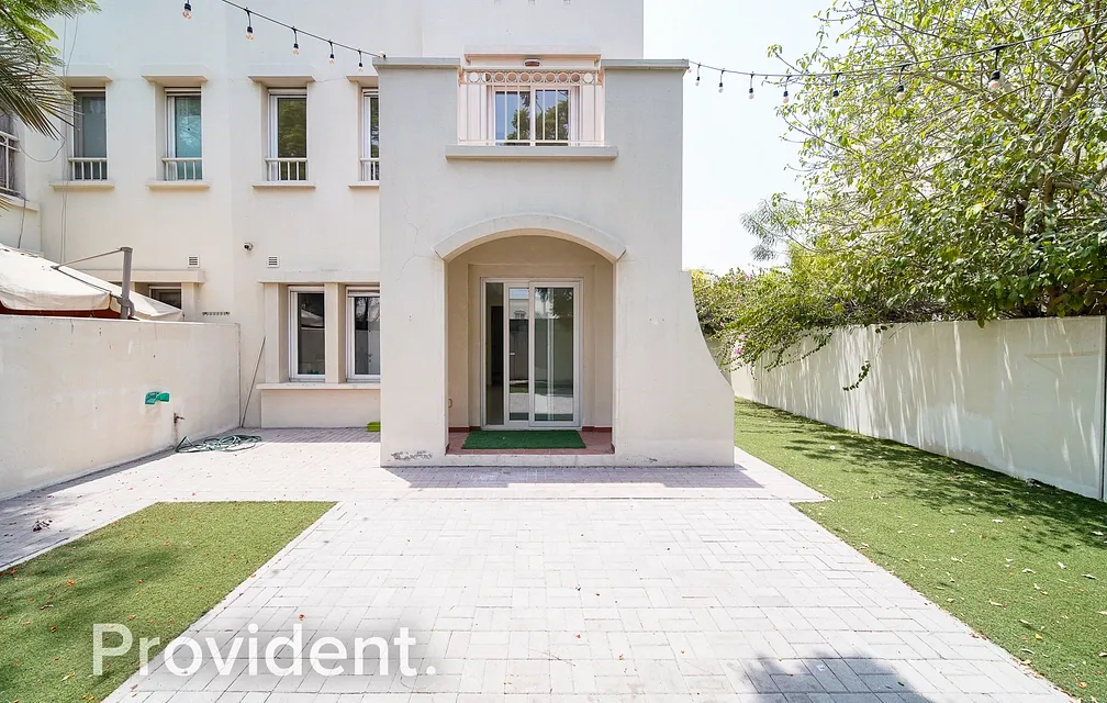 Villa - Provident Estate