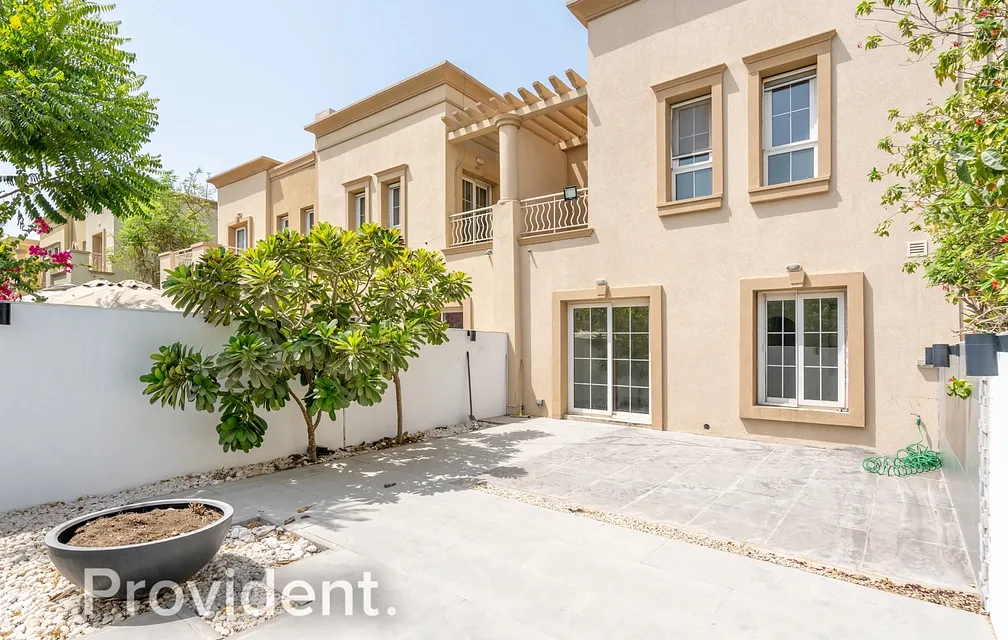 Villa - Provident Estate