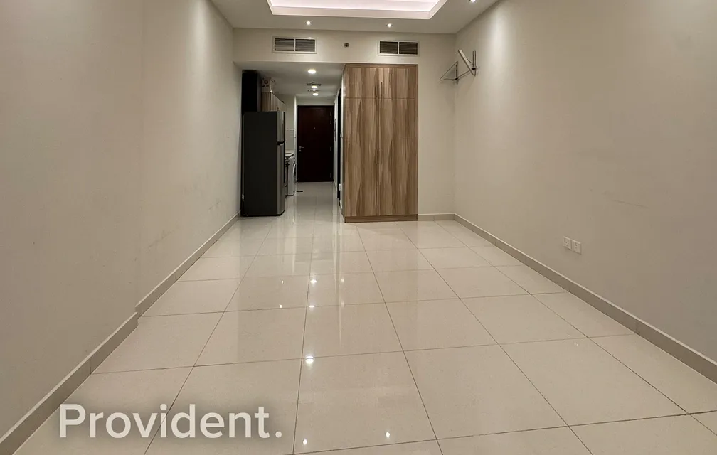 Apartment,Studio - Provident Estate