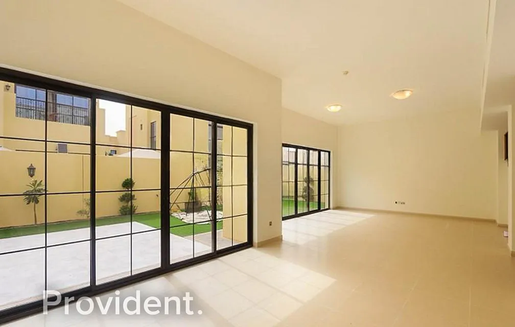 Villa - Provident Estate