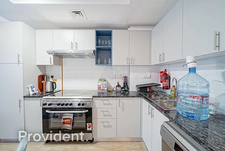 Apartment - Provident Estate