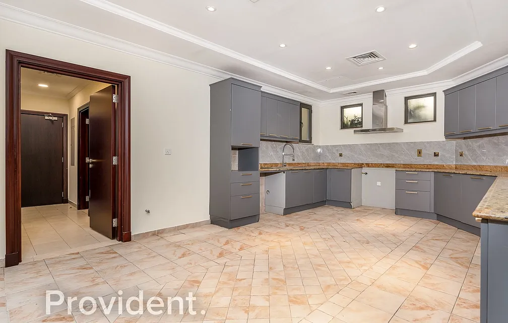 Villa - Provident Estate
