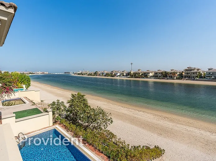 Villa - Provident Estate