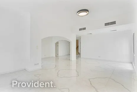 Villa - Provident Estate