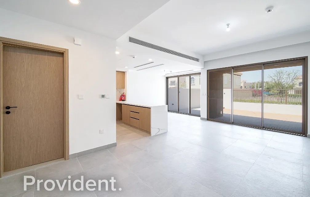 Villa - Provident Estate