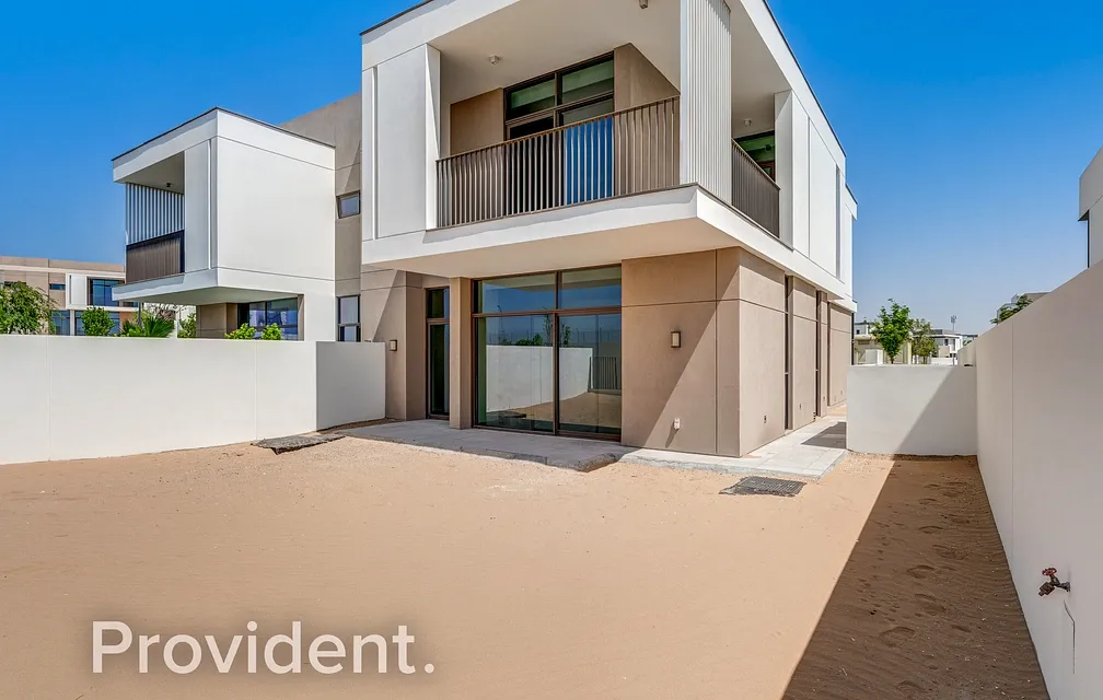 Villa - Provident Estate