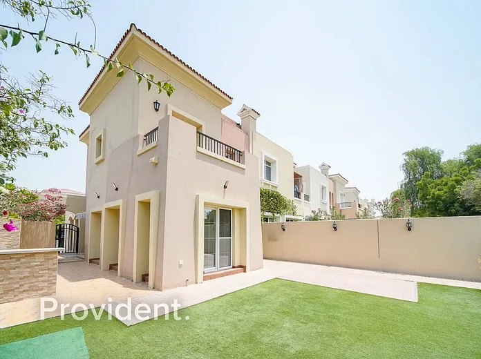 Villa - Provident Estate