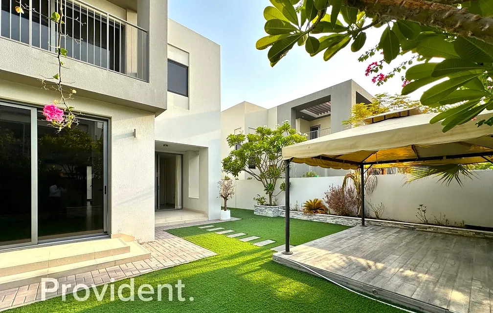 Villa - Provident Estate