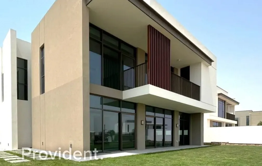 Villa - Provident Estate