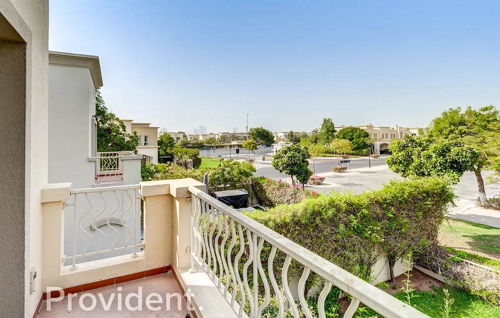 Villa - Provident Estate