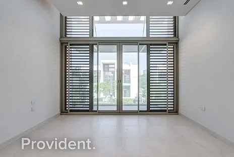 Villa - Provident Estate