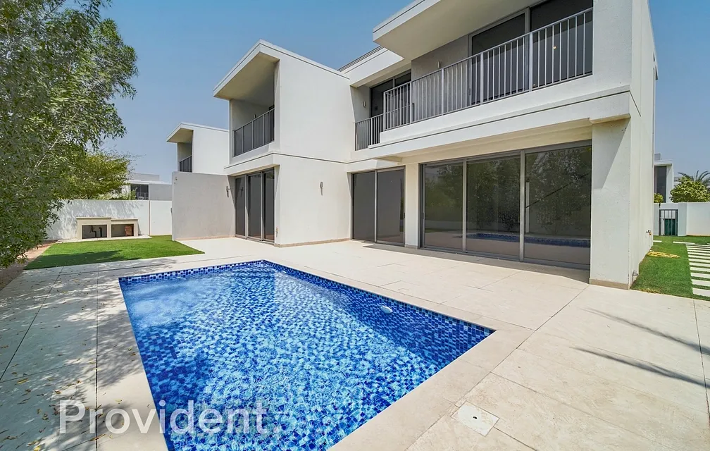 Villa - Provident Estate