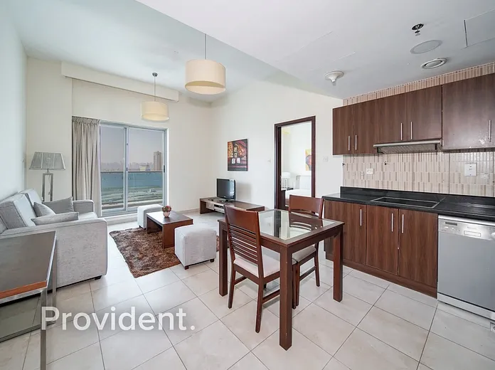 Apartment - Provident Estate