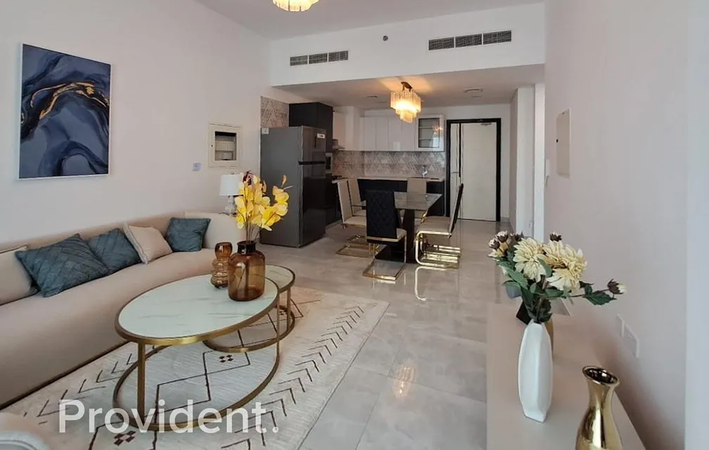 Apartment - Provident Estate