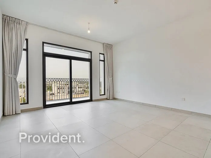 Apartment - Provident Estate
