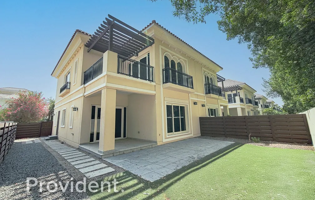 Villa - Provident Estate