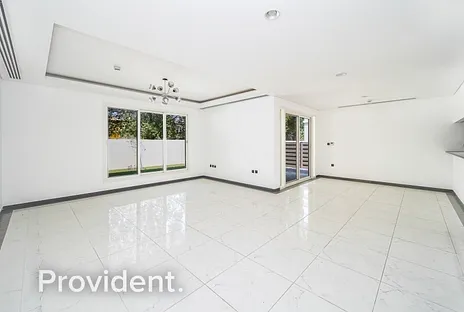 Villa - Provident Estate