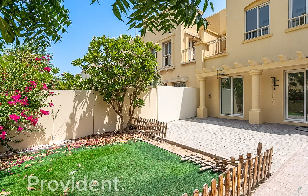 Villa - Provident Estate