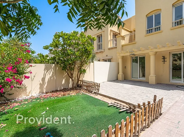 Villa - Provident Estate