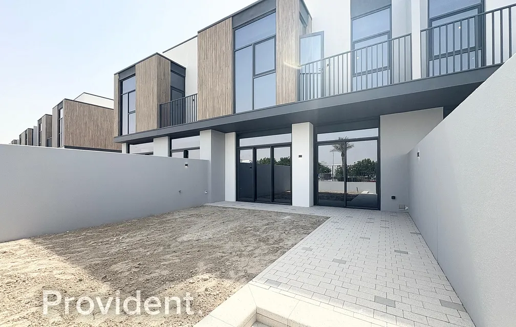 Villa - Provident Estate