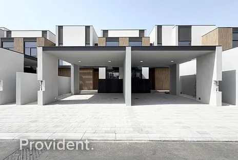 Villa - Provident Estate