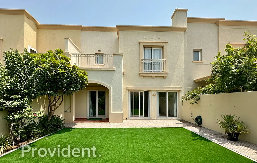 Villa - Provident Estate