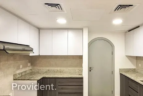 Villa - Provident Estate