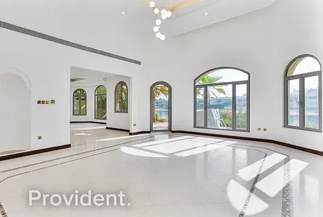 Villa - Provident Estate