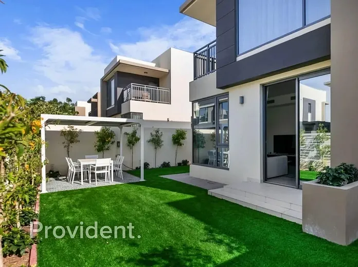 Villa - Provident Estate