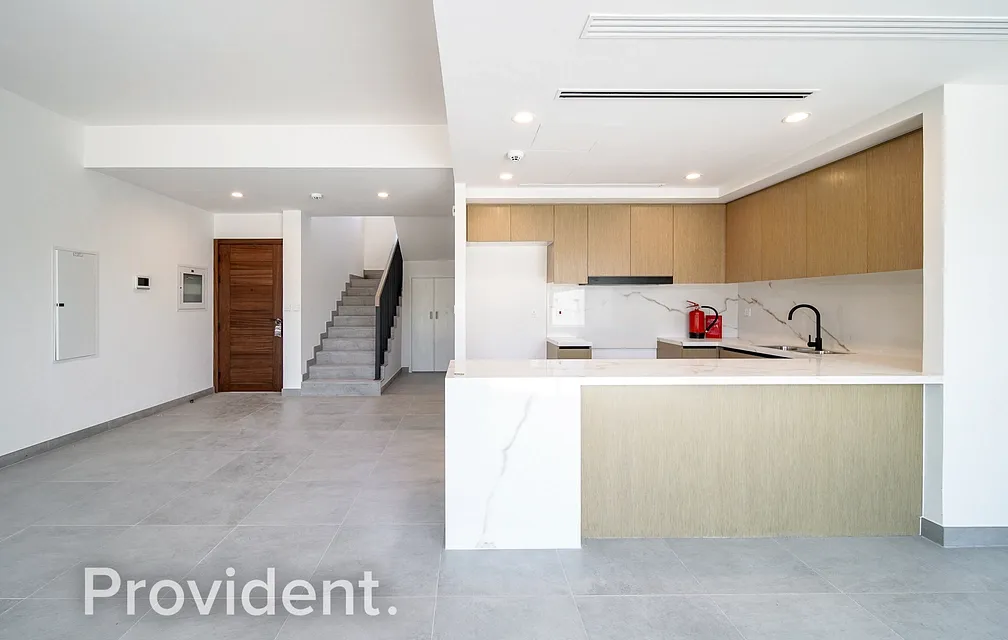Villa - Provident Estate
