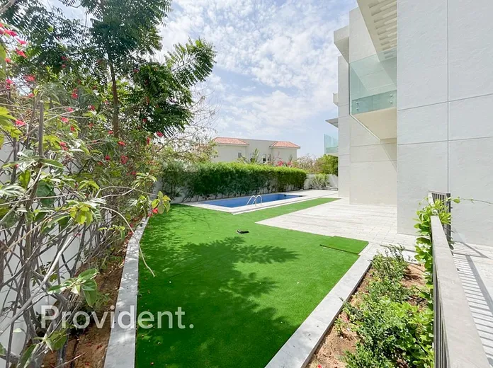 Villa - Provident Estate