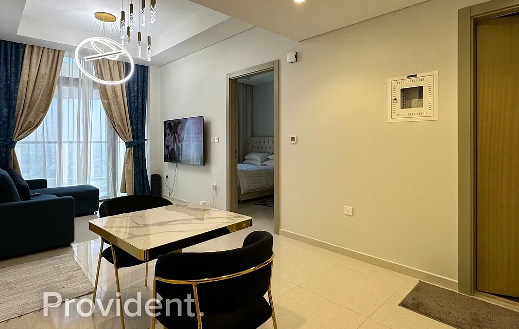Apartment - Provident Estate